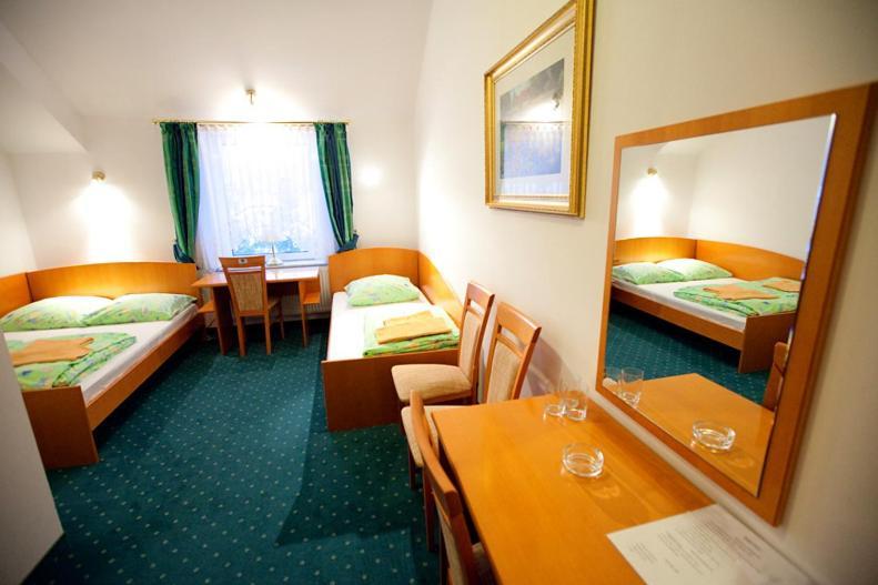 Hotel Korona Słubice Exterior foto